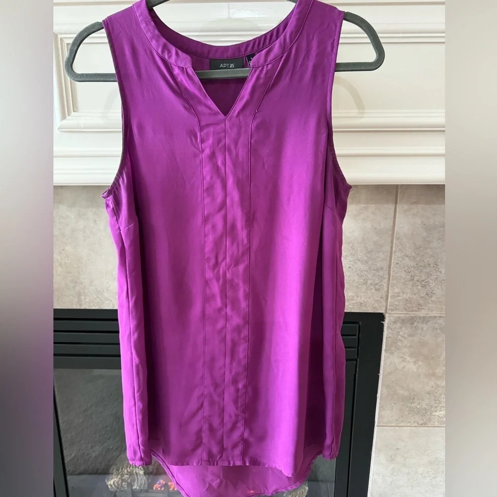 Apt 9 Women’s Sleeveless Blouse- Small